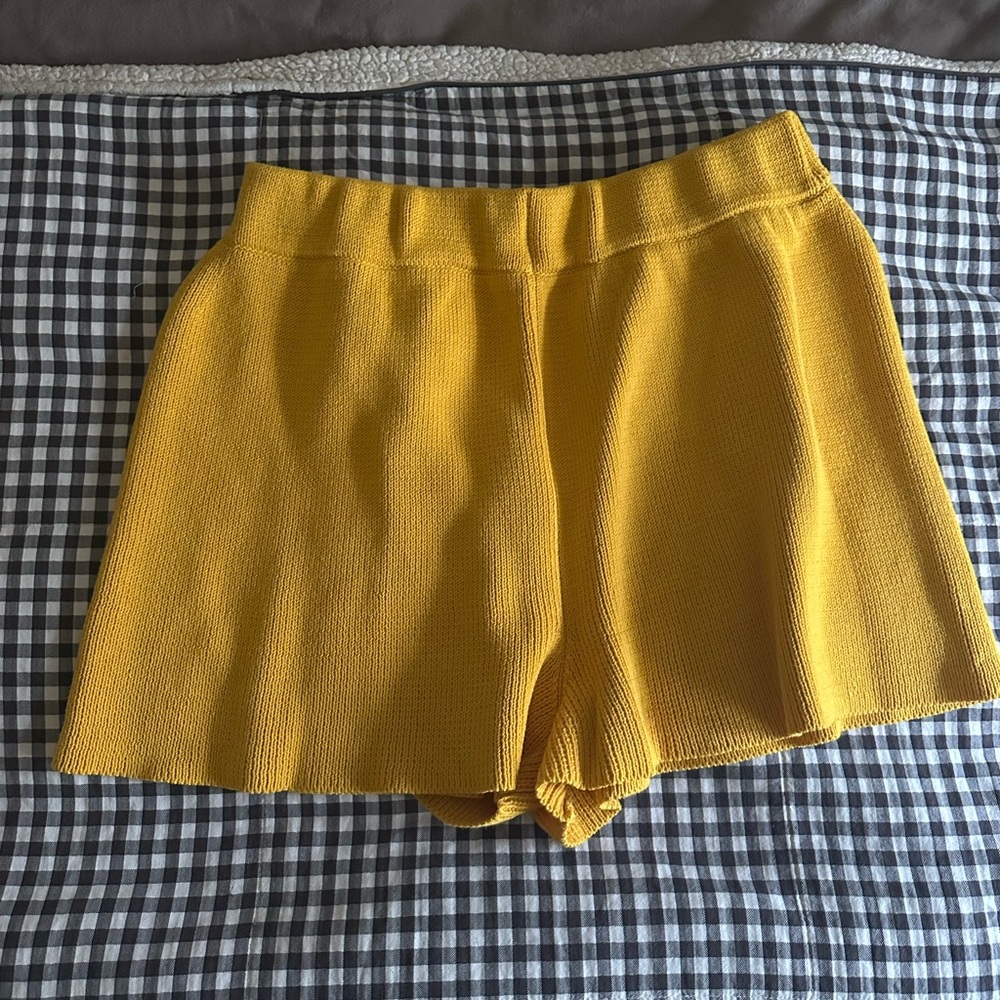 Babaa No 35 Shorts Alphonso Mango